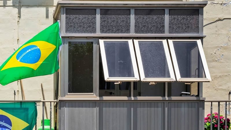 Janelas em Campo Magro